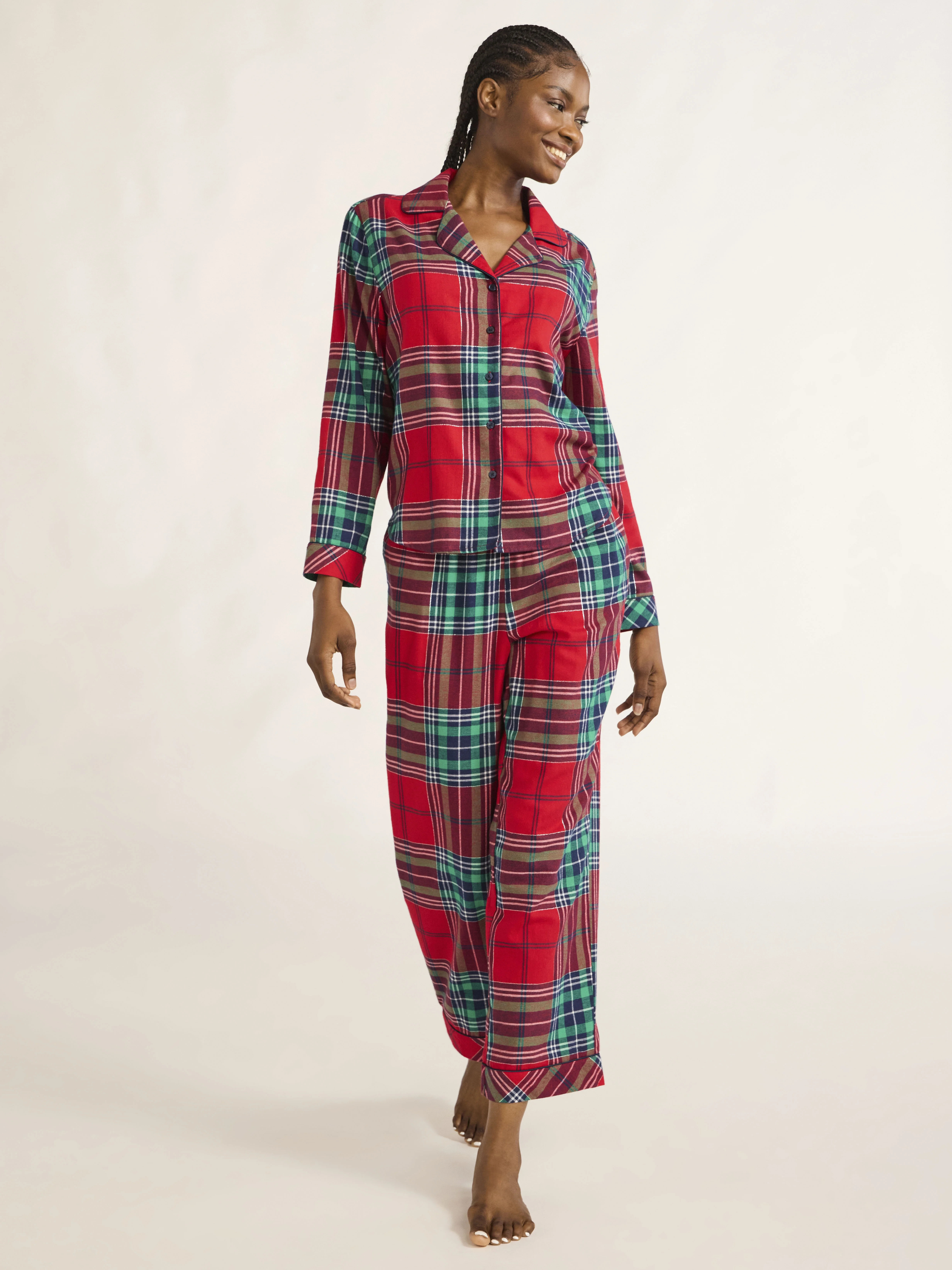 Joyspun Women's Flannel Long Sleeve Top and Pants Pajama Set, 2-Piece, Sizes XS-3X | Walmart (US)