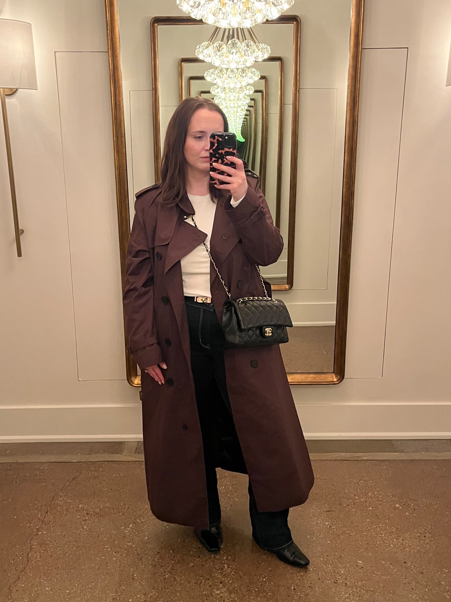 Chicago OOTD ☕️🤍🧥

spring Chicago outfit ideas, classic chic style, outfit of the day inspo, trench coat, chocolate brown, simple outfit inspo, jeans, denim

#LTKMidsize #LTKootd #LTKSeasonal