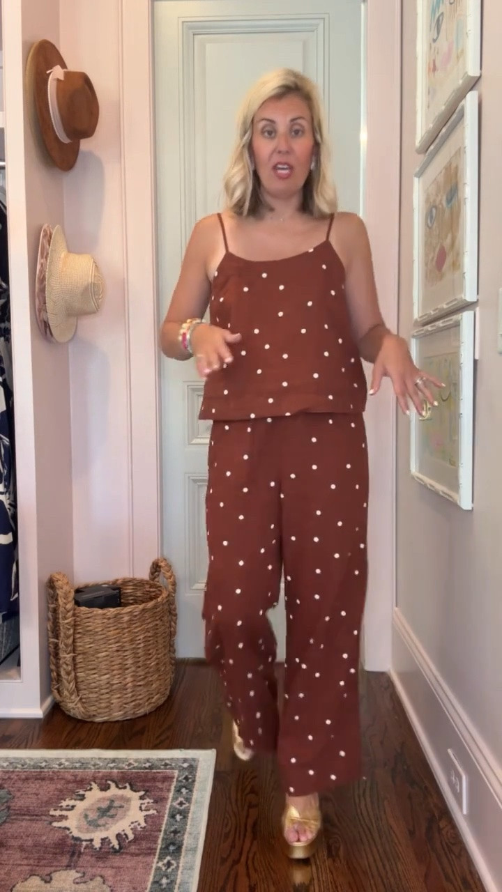 Oh wow this is such a great set!! Totally dressing this one up and down. 
I’m in a small top , small (short) pants and & 8 heel. 

*code Catherine20 at Allie + Bess

#LTKdayinmylife #LTKootd #LTKmomlife