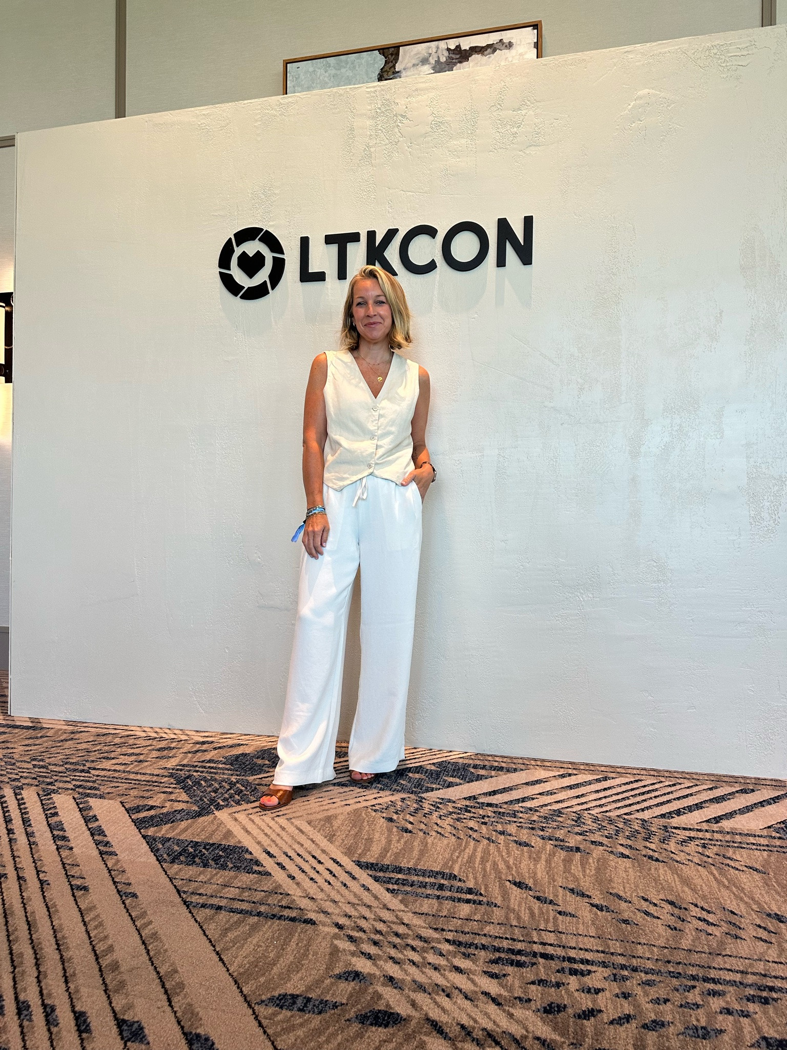Was going for quiet luxury here. I did my best! 😂🫠
Small vest and m pants in regular length. Need heels. Short would’ve allowed me to wear flats! But truly wrinkle proof. Jammed them in a carryon and never had to iron or steam!!!

#LTKCon #LTKootd #LTKTravel