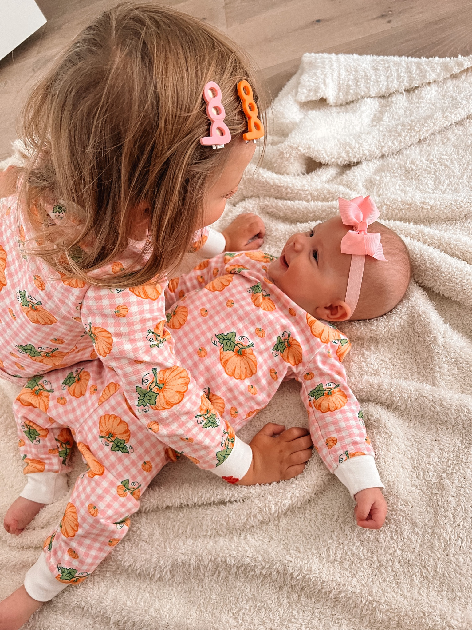 Fall pajamas. Halloween pajamas. Pumpkin pajamas. Matching pajamas. Sister matching 