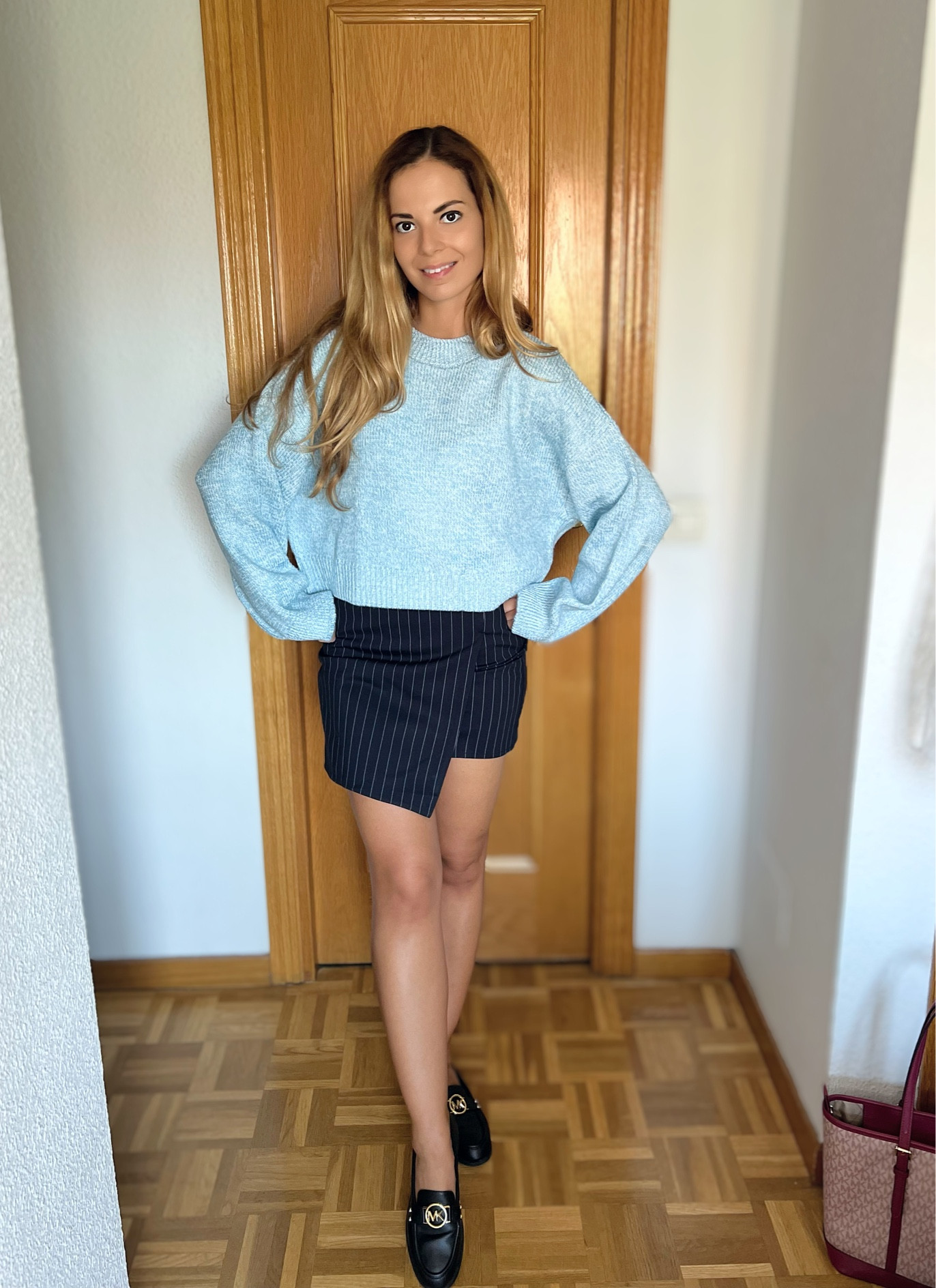 A week of autumn outfits: day 2 🤎🍂🧡 
MANGO A/W 23
Size: sweater S, skirt XS

#LTKworkwear #LTKstyletip #LTKSeasonal