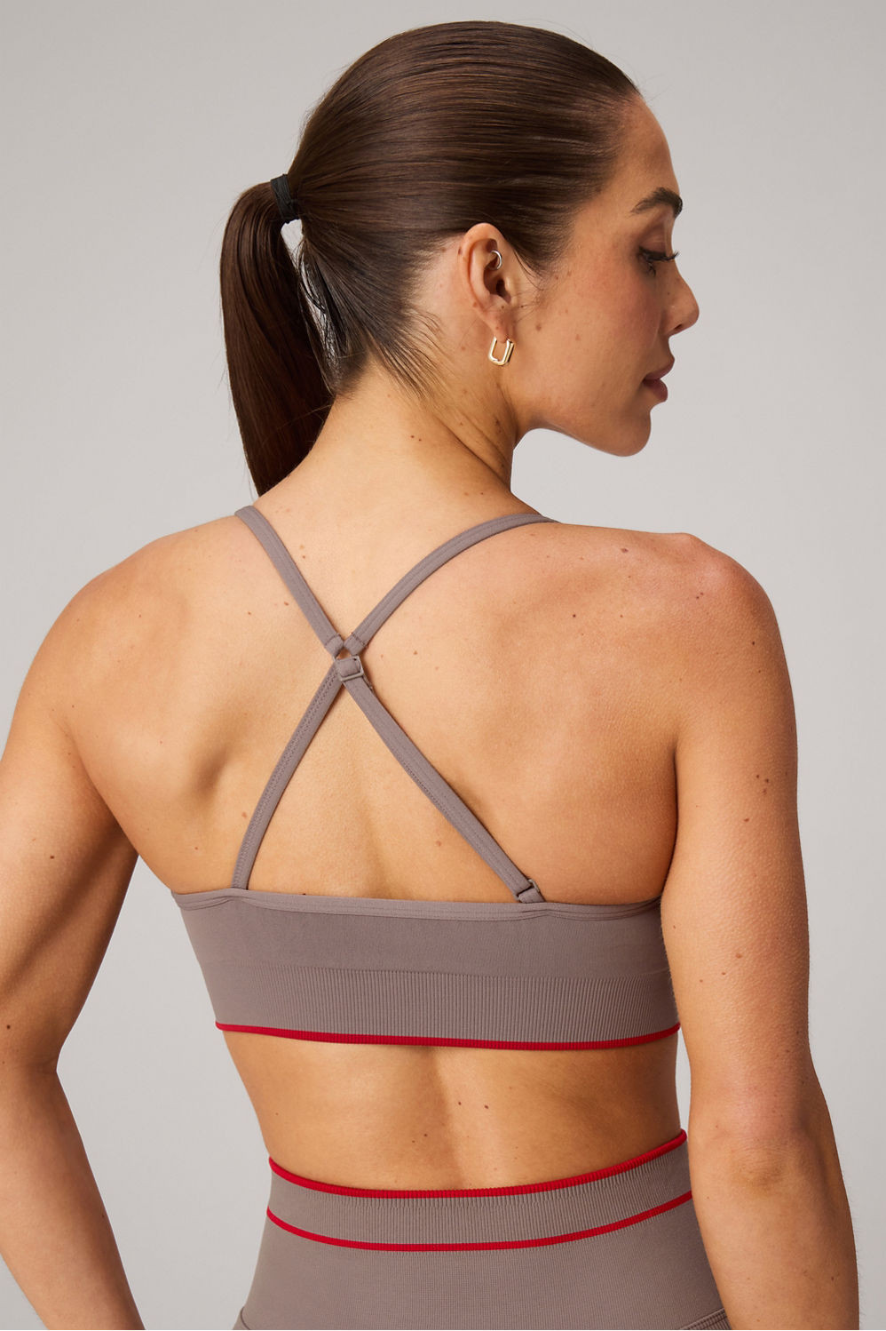 Seamless Bra + Scrunch Legging + Short & Fundamental Trucker Hat 4-Piece Bundle | Fabletics