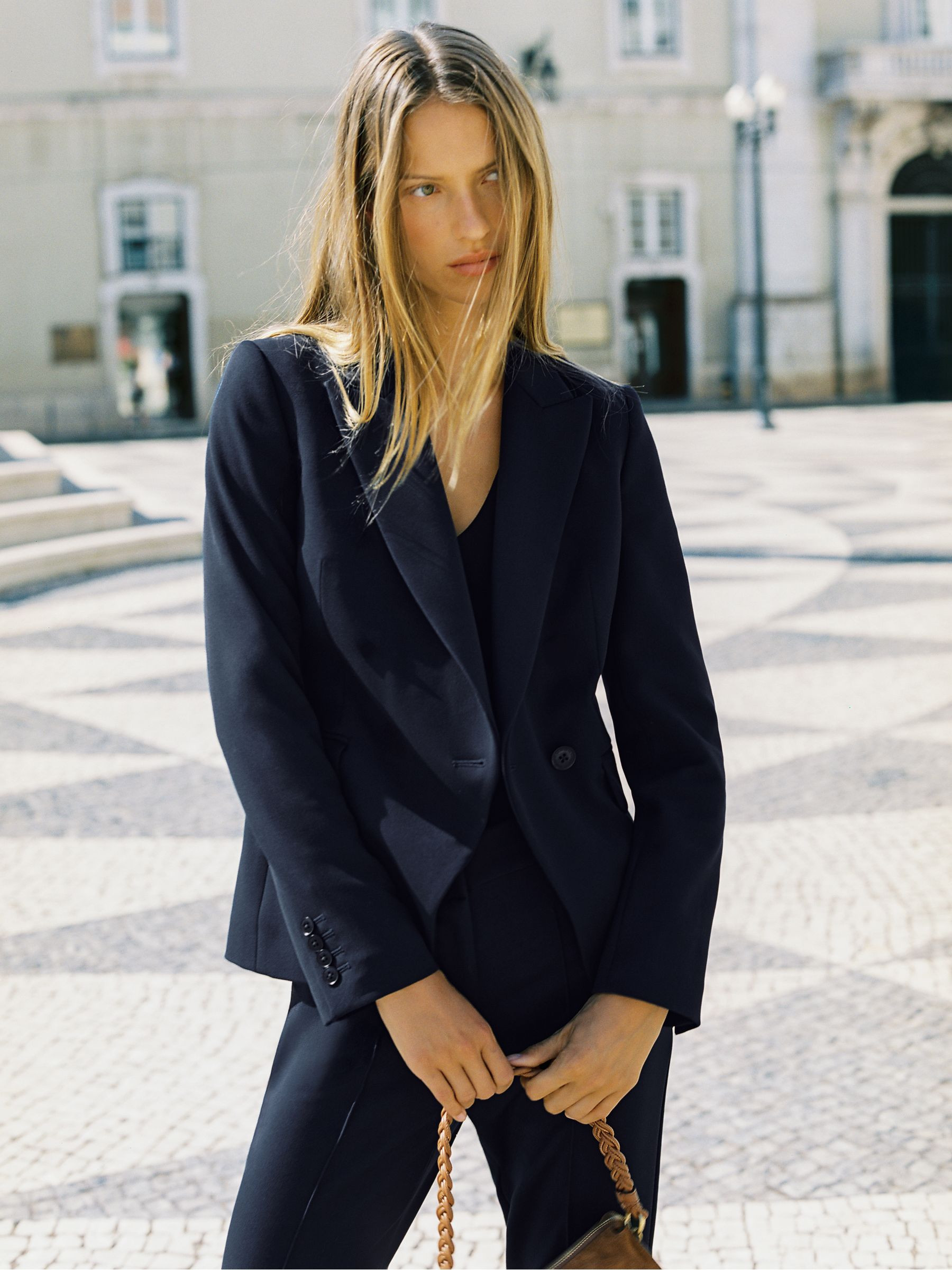 Tailored Single Breasted Suit Blazer in Navy | Reiss UK