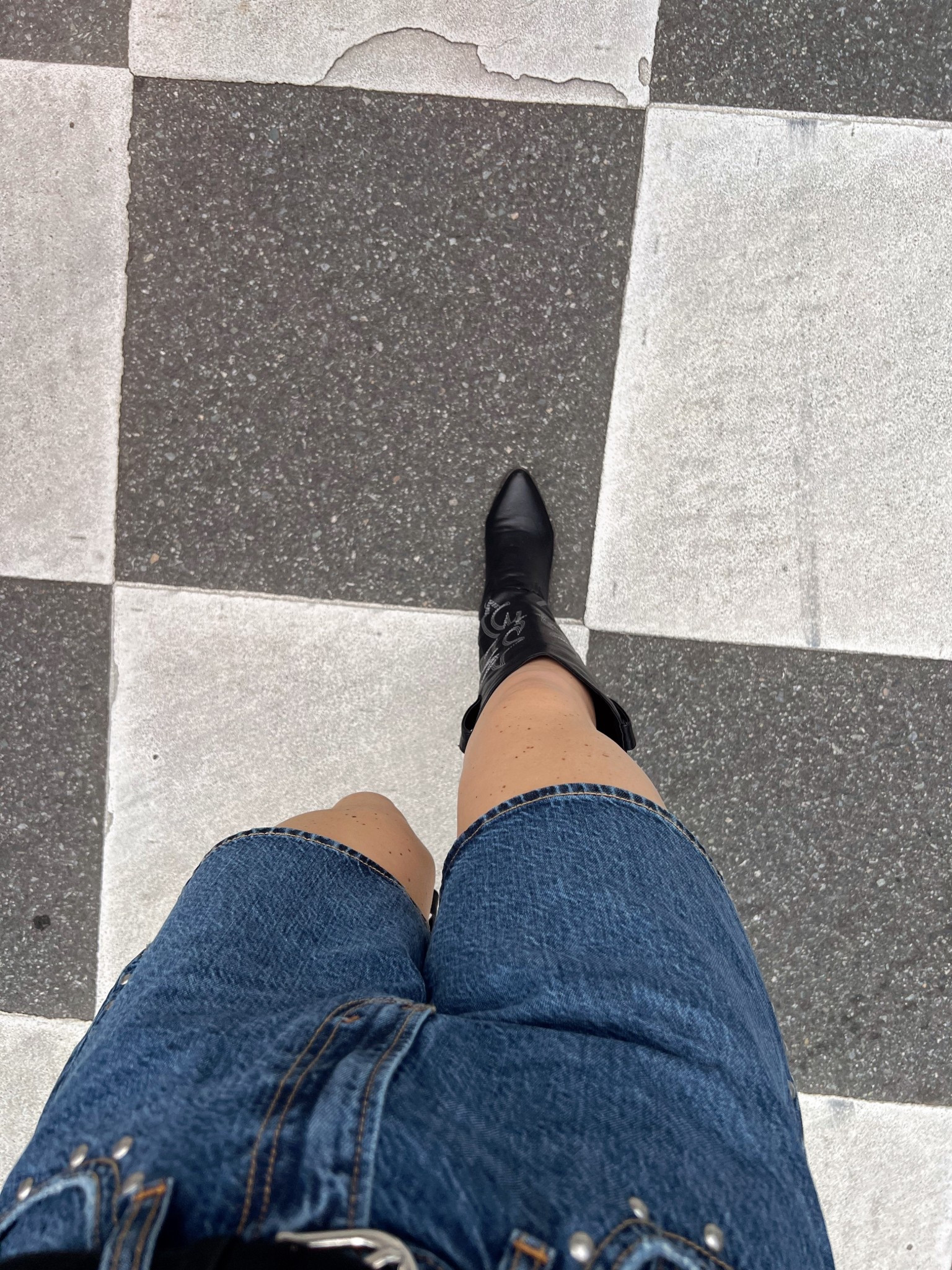 Abercrombie shorts wearing size 25 but should have done 24 they run big! 

Abercrombie denim, denim shirts, long shorts, denim, summer outfit, summer outfit 

#LTKFindsUnder50 #LTKFindsUnder100