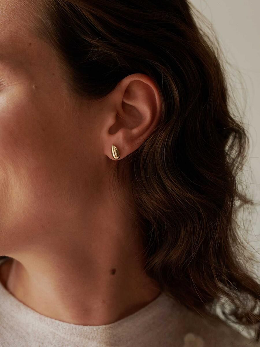 DEAR DARLING BERLIN - Pretty Drop Earrings | 14k Echtgold | Tropfen Ohrringe | Avocadostore | Avocadostore DE