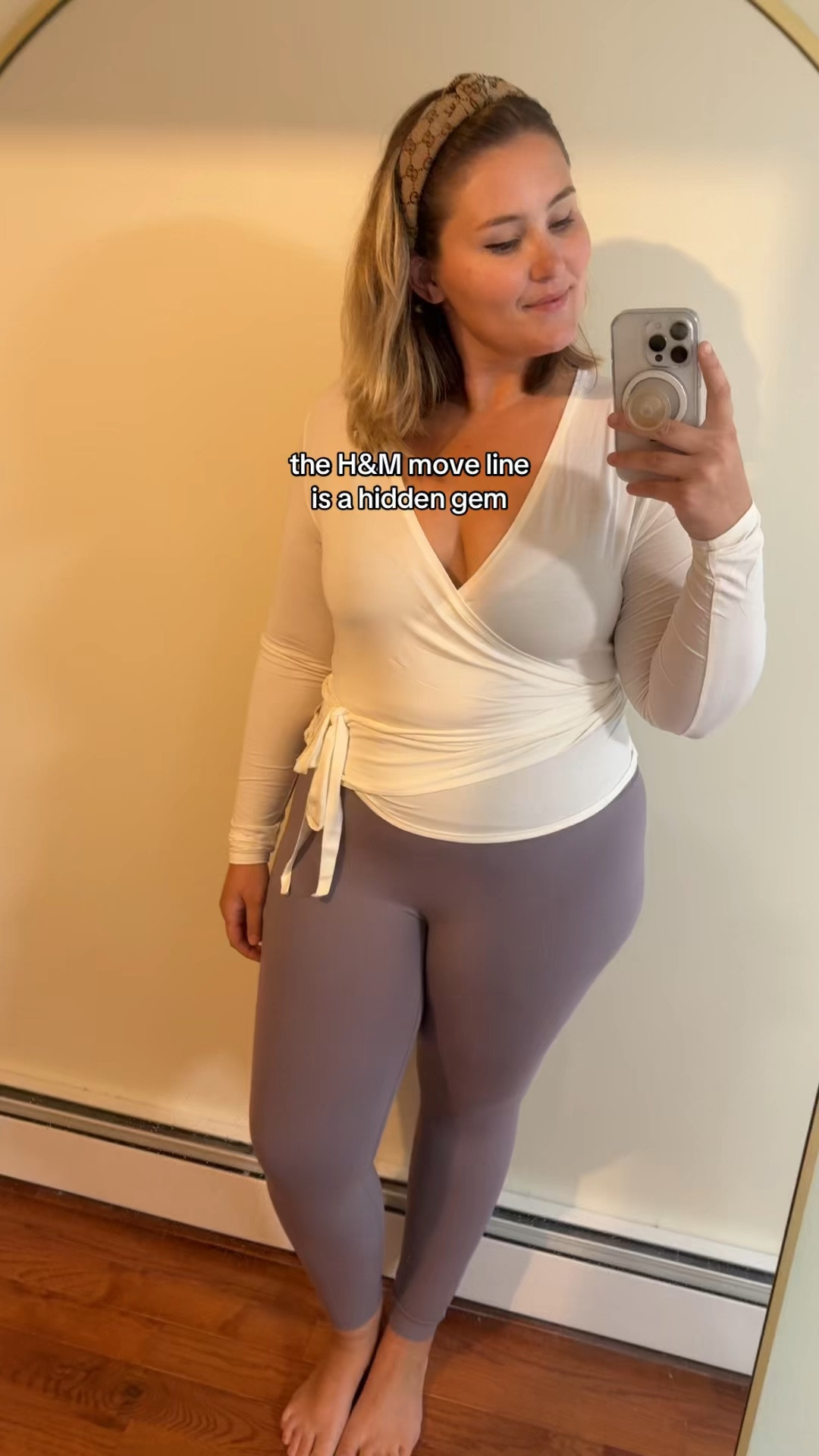 Love this wrap top and these are the softest leggings but have nice support 

Wearing an xxl in both 

#LTKActive #LTKMidsize #LTKPlusSize