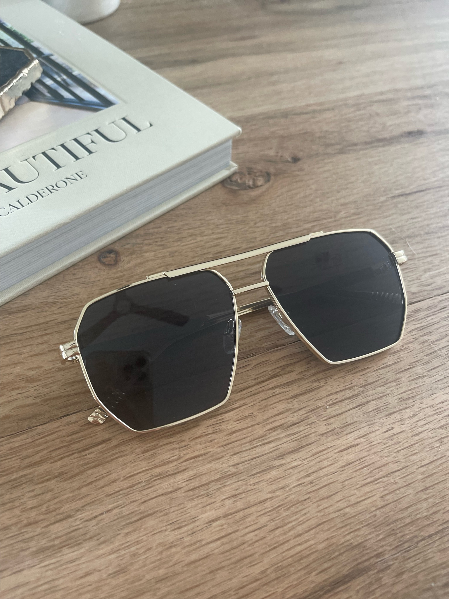The best sunglasses for $15!!!

#LTKFind #LTKxPrimeDay #LTKsalealert