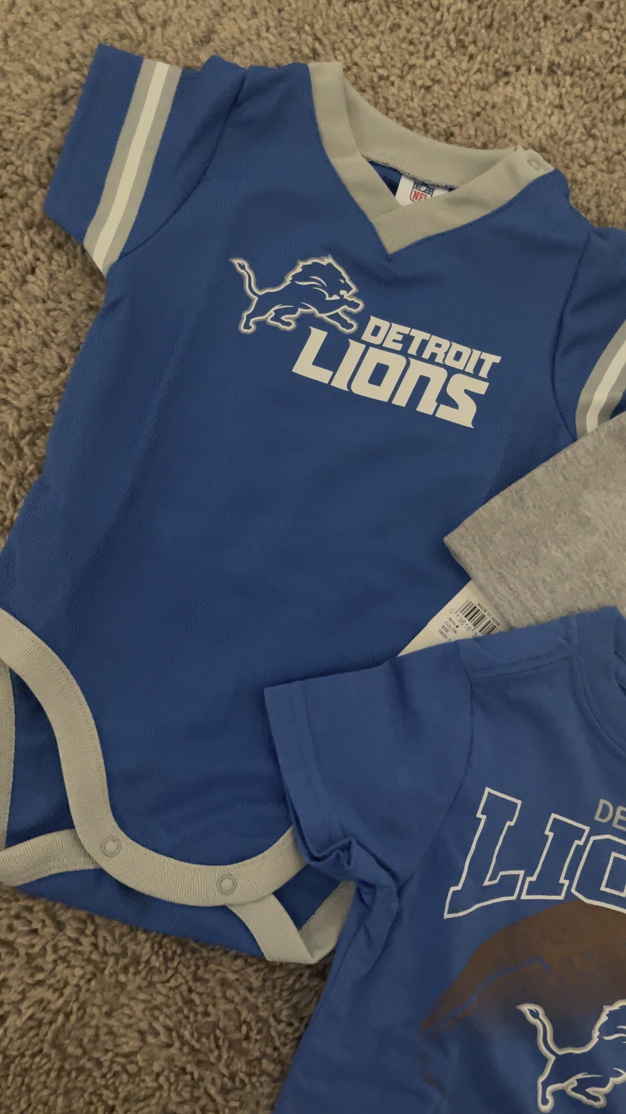 NFL Detroit Lions Baby Boys Long Sleeve Bodysuit Set, 2-Pack 