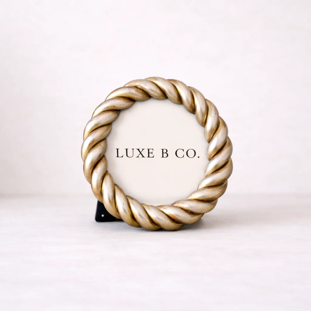Round Resin Rope Photo Frame | By Luxe B Co. | luxe bCO