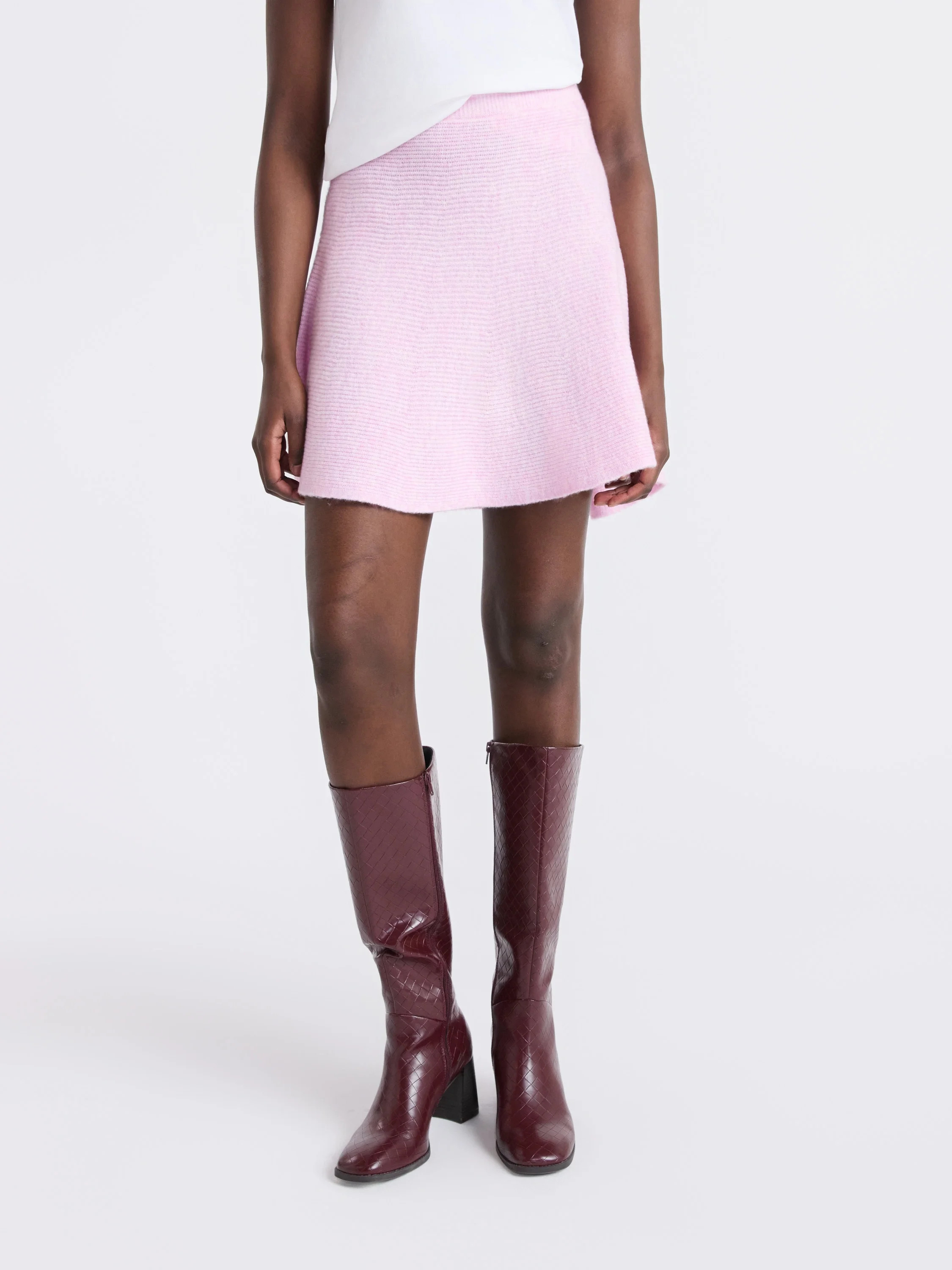 Free Assembly Women's and Women’s Plus Ribbed Mini Sweater Skirt, Sizes XS-4X | Walmart (US)