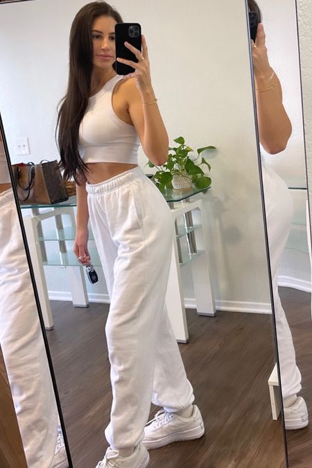 My favorite set from Alo ✨so comfy and cute I could wear it every day. Sweats are size XS and top is size S 🤍

#LTKfit #LTKstyletip #LTKFind