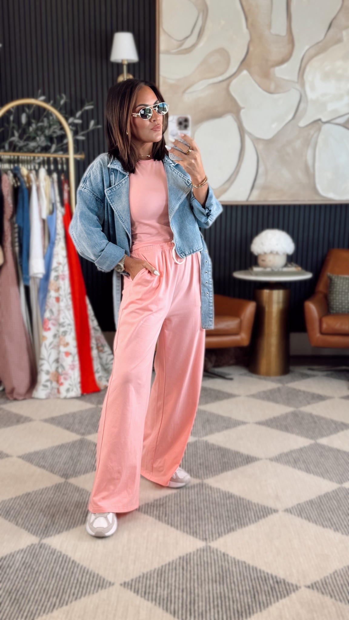 Free People vibes… without the price tag 🙌🏼
This Amazon set is soft, stylish, and makes getting dressed way too easy. Perfect for busy mornings, coffee runs, or just looking cute on the go.

Wearing XS – petite friendly
5’2” • 130 lbs • 34DD • 25” waist

#amazonfashion #affiliate #freepeoplevibes #ootd #MomOnTheGo #petitefriendly #amazonfinds #styleinspo #grwm #lookforless #momstyle #StyleOver40