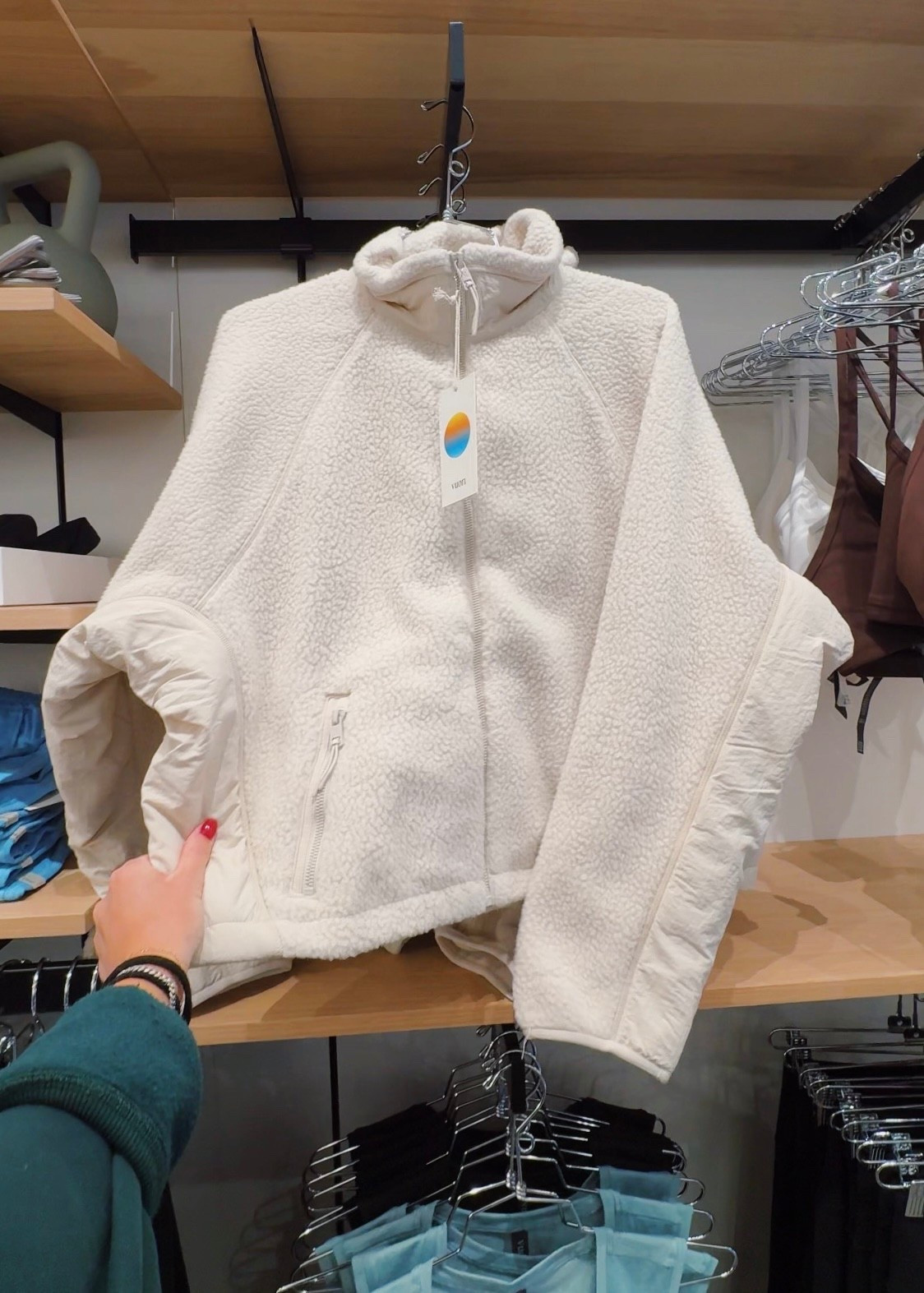 Coziest fleece from @vuoriclothing #vuoripartner 

#LTKSeasonal #LTKFallSale #LTKActive