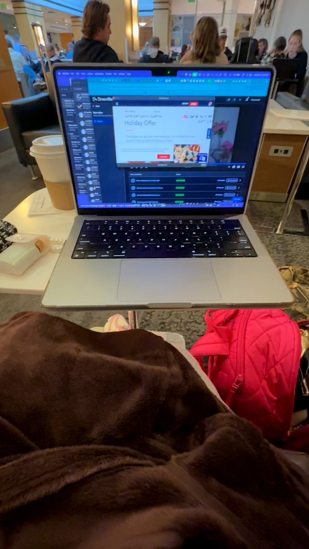 ✨Lounge Life ✨
Coffee, blanket, laptop, and a seat near an outlet — that’s my perfect pre-flight setup. Linked all my travel essentials for anyone who loves being cozy, organized, and prepared when flying. ↓
#LTKFinds #TravelFit #TravelMustHaves

#LTKHoliday #LTKdayinmylife #LTKGiftGuide