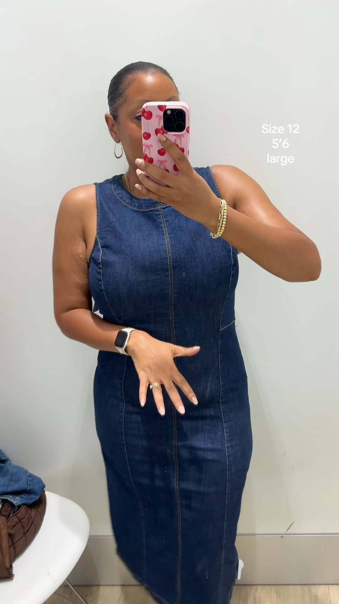 Denim bodycon midi dress

#LTKMidsize #LTKSeasonal #LTKootd