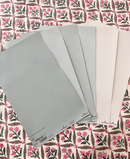 These are the best for helping with paint color selections! The @samplize peel and stick samples come in so many different colors (all my favs), and can easily be moved around the room to see how the light hits different spaces. They are easy to order online too! Linking a few of my fav blues 💙#ltkhome