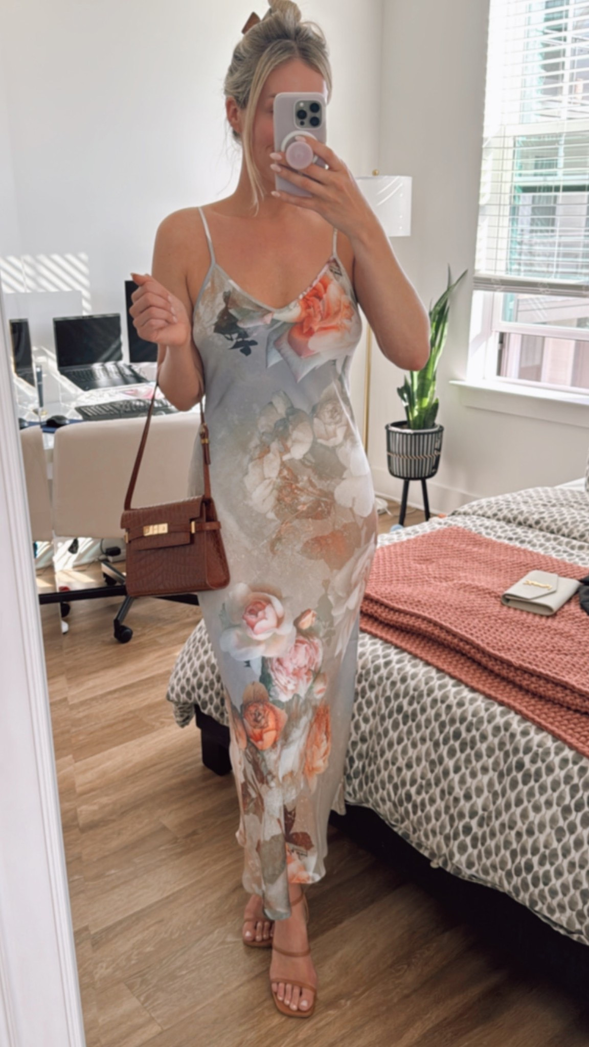 Such a flattering little dress 

#LTKSeasonal #LTKWedding