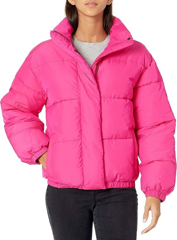 Amazon Brand - Daily Ritual Women's Mock-Neck Short Puffer Jacket | Amazon (US)