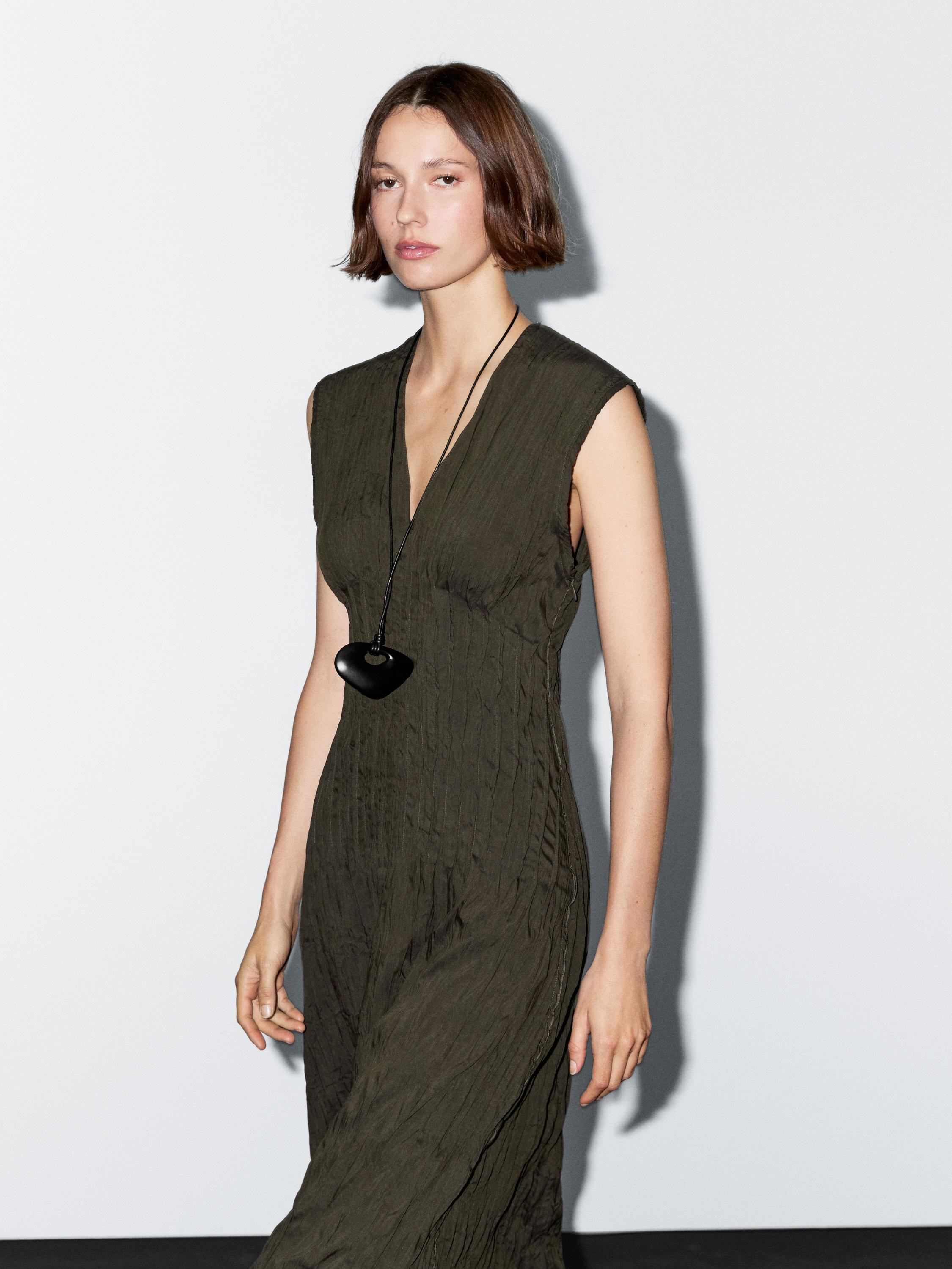 Creased-effect long pleated dress | Massimo Dutti UK