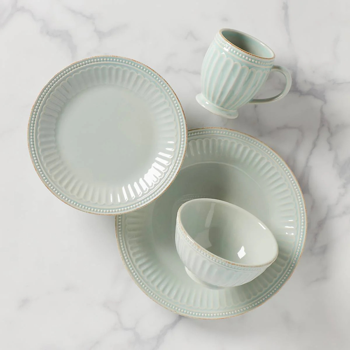 French Perle Groove Ice Blue 4-Piece Place Setting | Lenox