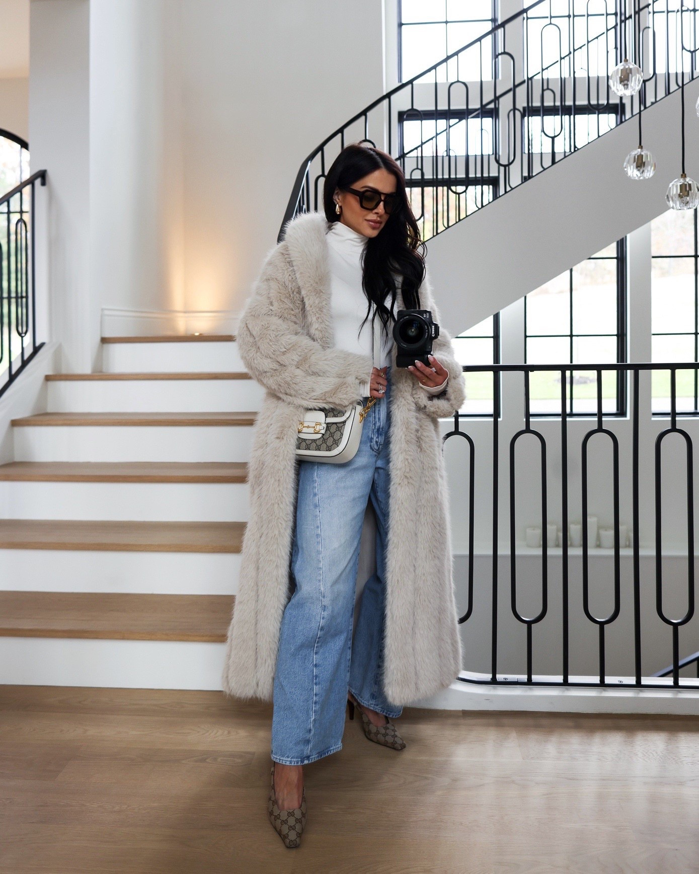 Styling this must-have faux fur coat
Wearing an XS / S in this faux fur coat via Nordstrom 
Mother denim wearing a 23



#LTKStyleTip #LTKSeasonal #LTKPetite