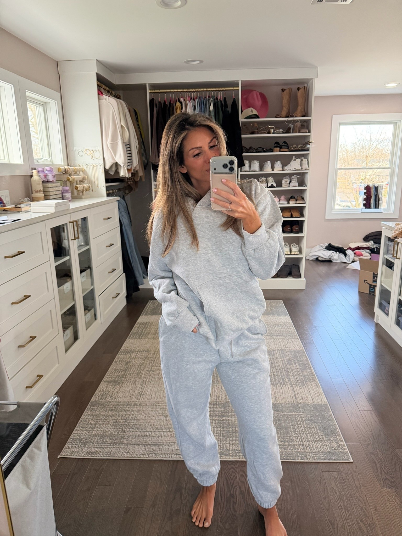 This set is so comfy! 

#LTKgrwm #LTKootd #LTKmomlife