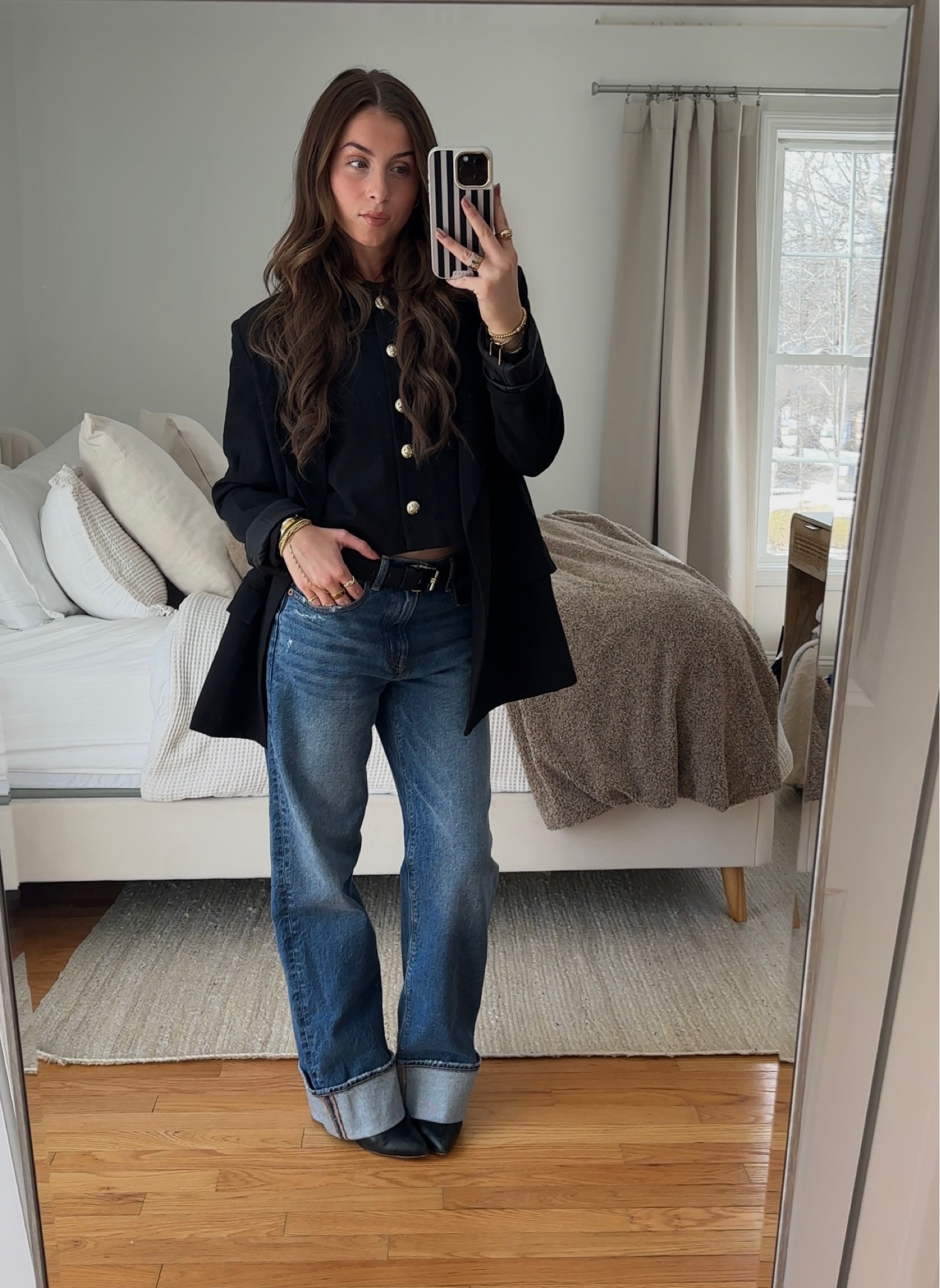 Blazer: size 4
Jeans: size 2
Top: small


#LTKWorkwear #LTKFindsUnder100 #LTKStyleTip