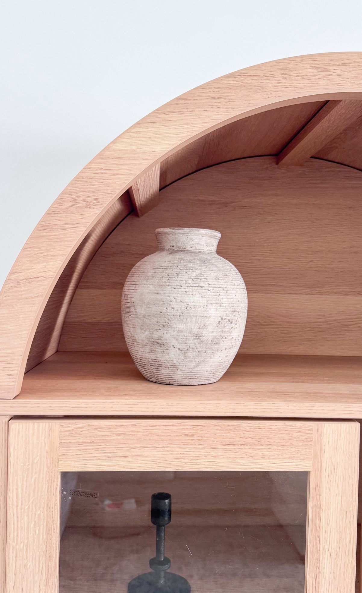 #FarmhouseDecor #CeramicVase #HomeDecorInspo #RusticStyle #ShelfStyling #AmazonFinds #DecorDetails #VaseStyling  

#LTKSeasonal #LTKdayinmylife #LTKHome