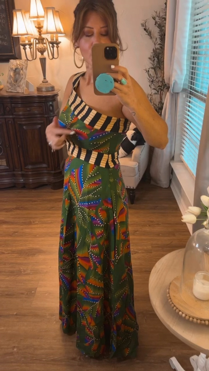 Farm Rio dress, wearing size small  

#LTKtravel #LTKstyletip