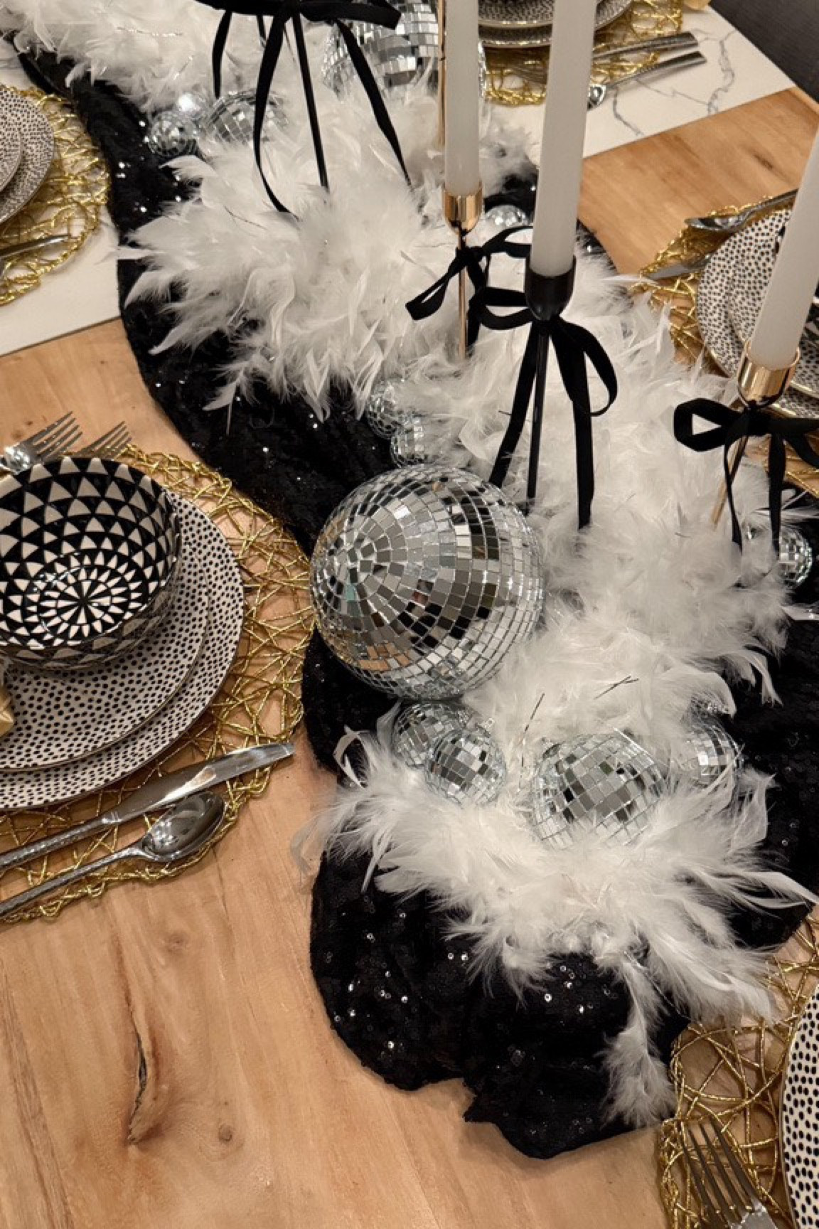 ✨✨✨ The countdown to 2025 is on!

✨✨✨ Shop all the items in this NYE table space by commenting “shop” below.