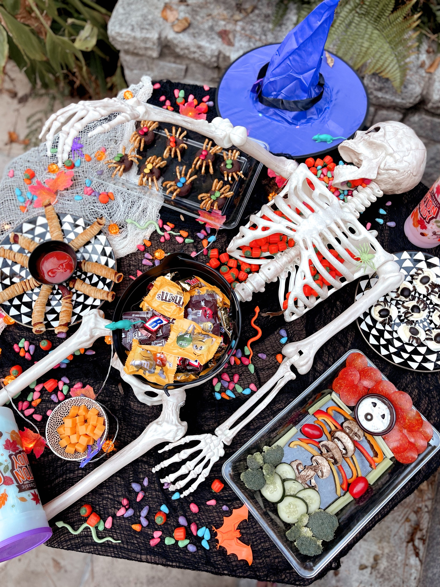 Walmart is my favorite for last minute Halloween finds, delivered quickly and straight to your doorstep!! This kid friendly candy charcuterie table is always a huge hit!! Also linking some decor, great last minute fall fashion finds and costumes for the kids! #iywyk #walmartpartner

#LTKHalloween #LTKparties #LTKkids