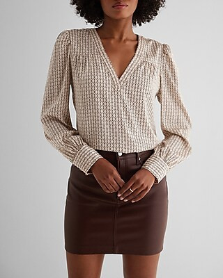 Satin Printed V-neck Cuff Sleeve Top | Express