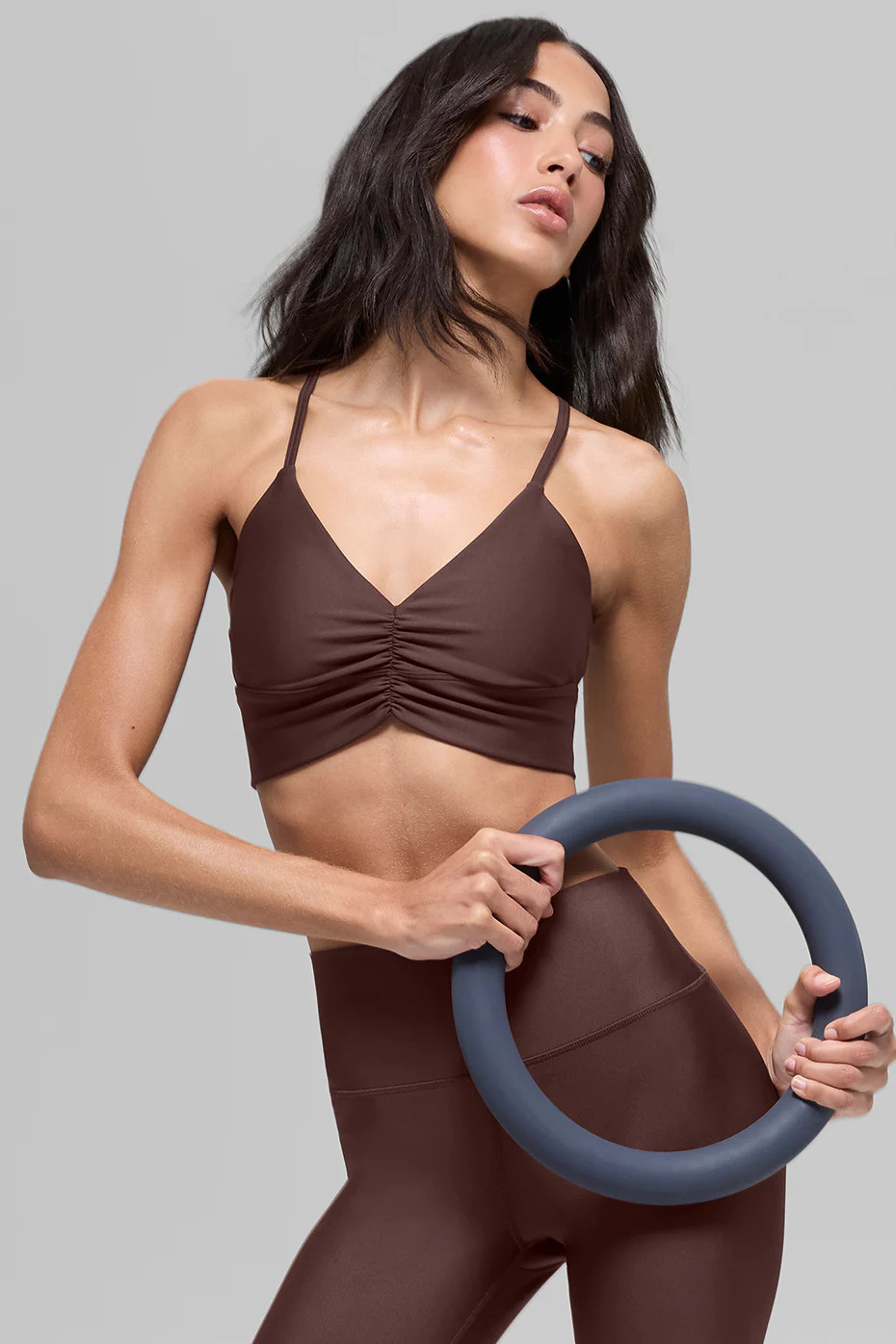 ALO | Airlift Divine Bra in Brownstone, Size: Large | Alo Yoga (US)