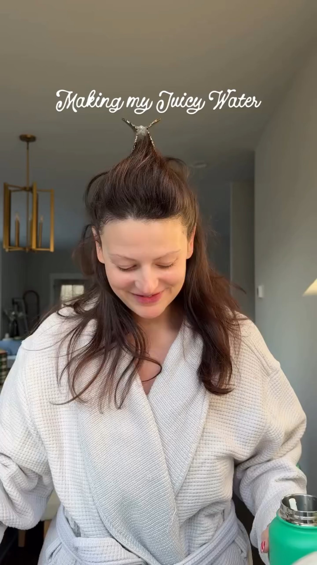 I can’t be the only one who is dehydrated 24/7??? Water may actually solve all of my problems so cheers bc I wanna feeeeeel good! #reset #morningroutine #comfortcreator

#LTKgrwm #LTKdayinmylife #LTKfitnessgoals