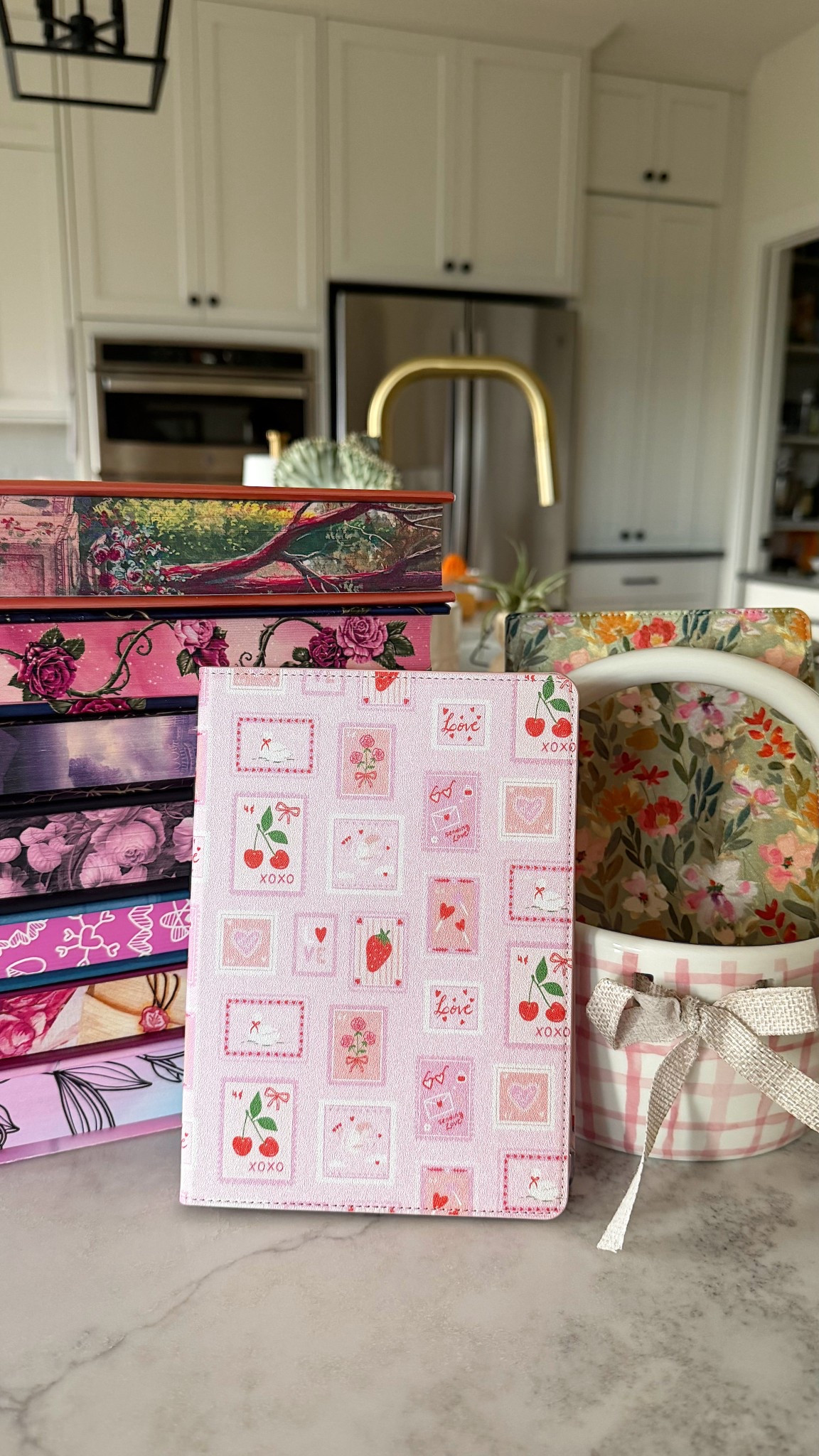 My kindle cases are linked in my bio on ig! Stori Cases - Use code: WILDONE


#LTKHome #LTKValentine