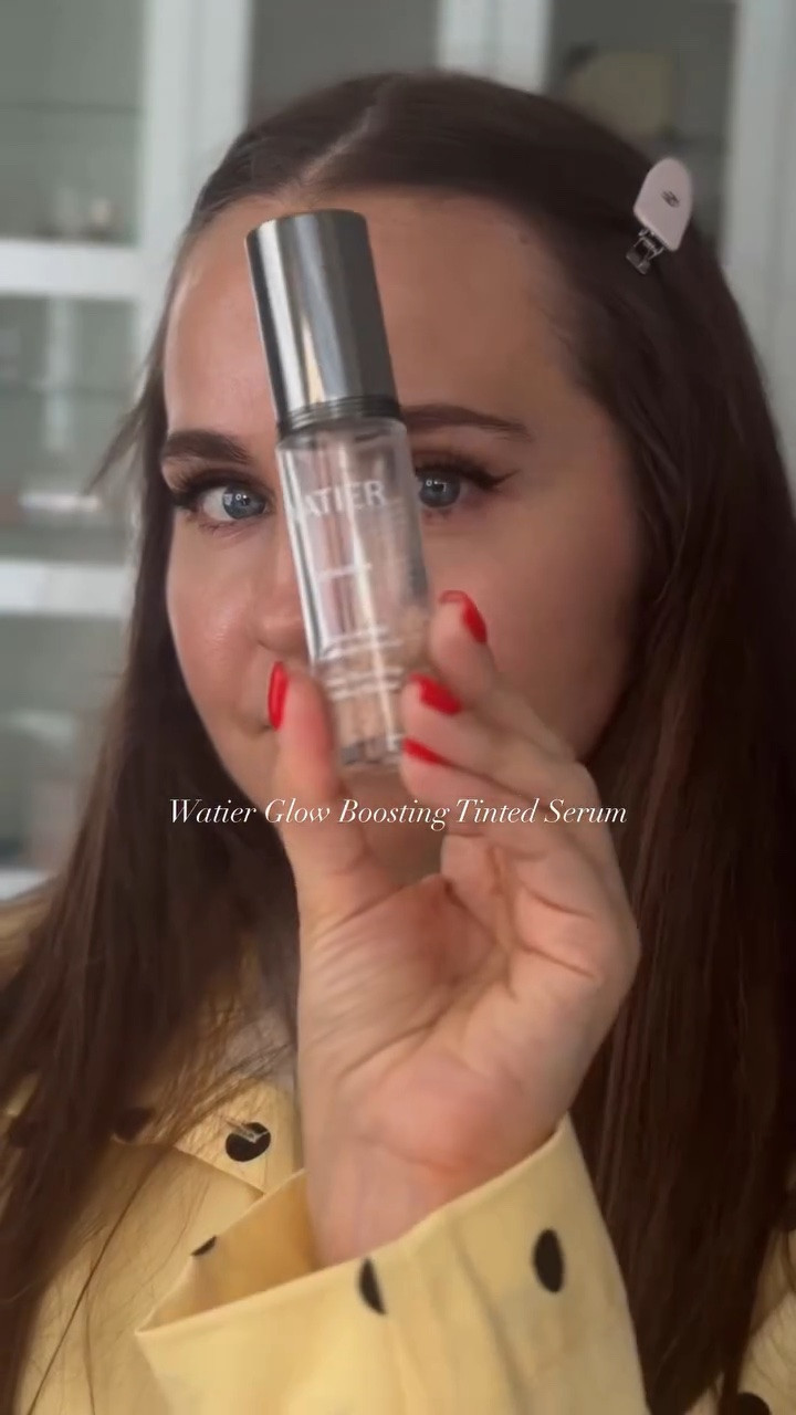 Beauty rule #1: the emptier the bottle, the louder the review. 
And my Watier Glow Boosting Tinted Serum is officially fighting for its LAST DROP. 
The glow? Glowing. The skin? Skinning. The bottle? Basically DONE.
Consider this your receipt. 🧾 Shade: Ivory Rose
#watier #tintedserum