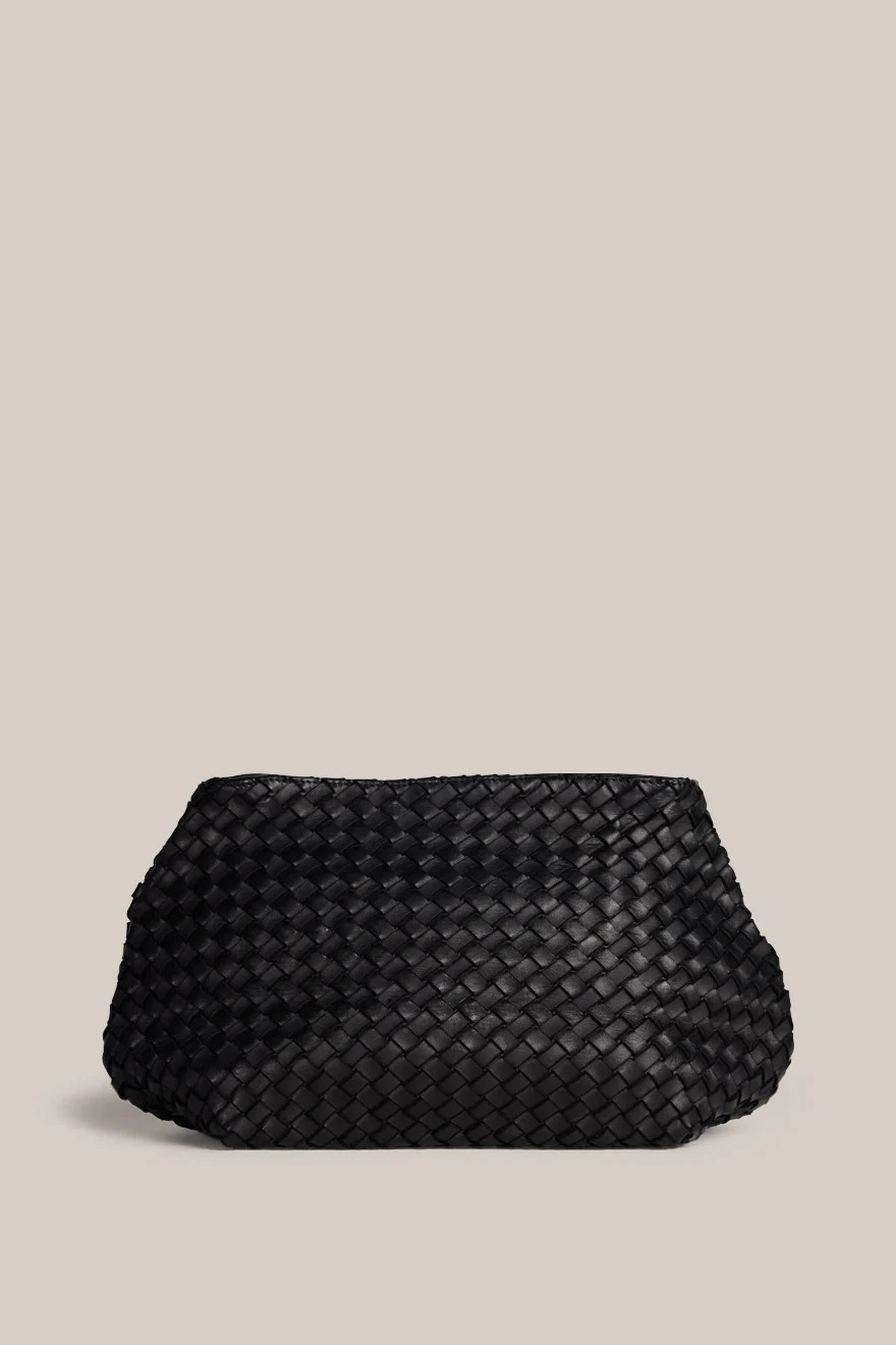 Piper Woven Black Clutch | VESTIRSI