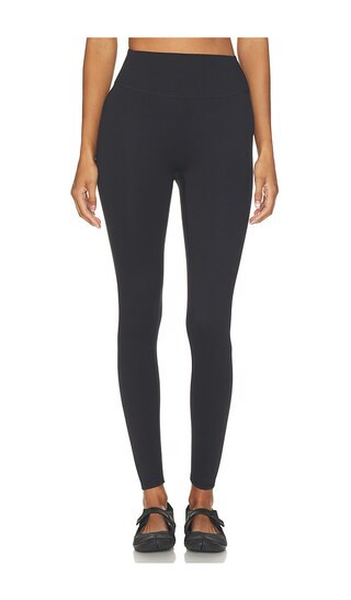 NikeSKIMS Legging in Black. - size L | Revolve Clothing (Global)