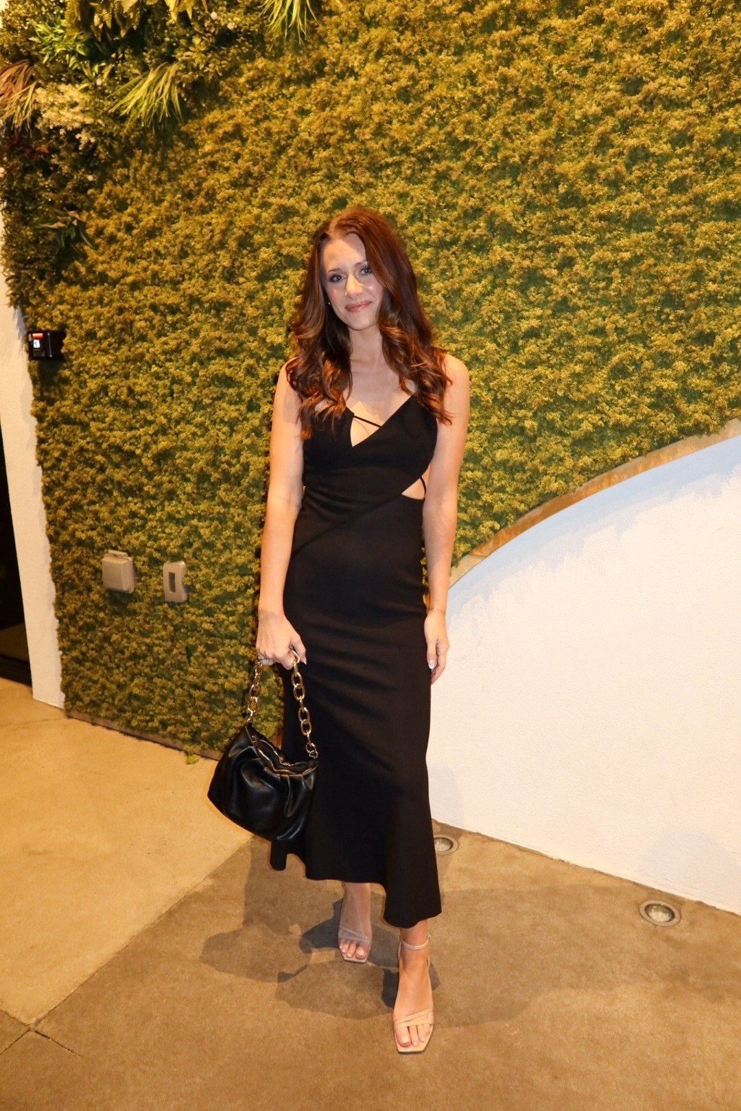 Dinner night out 🤍

#LTKWedding #LTKootd #LTKTravel