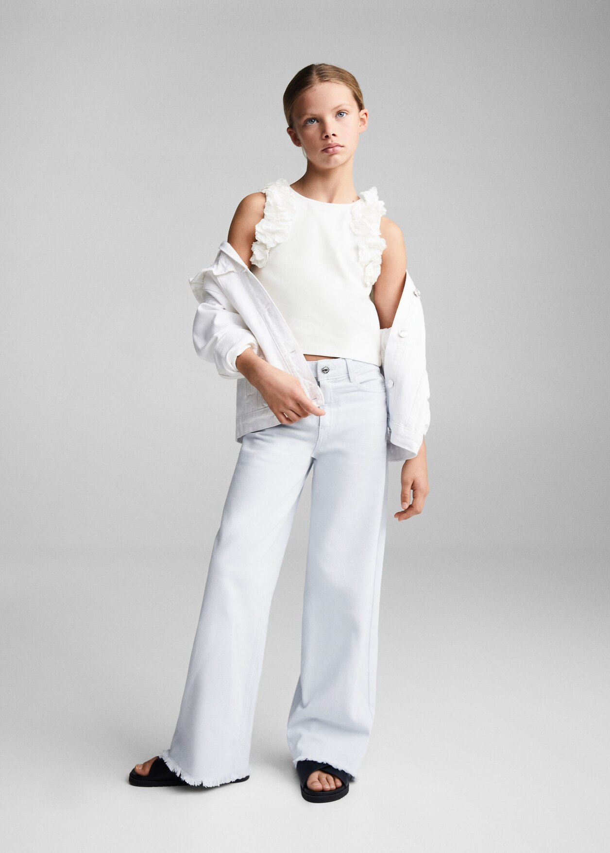 Embossed flowers t-shirt -  Girls | Mango Kids USA | MANGO (US)