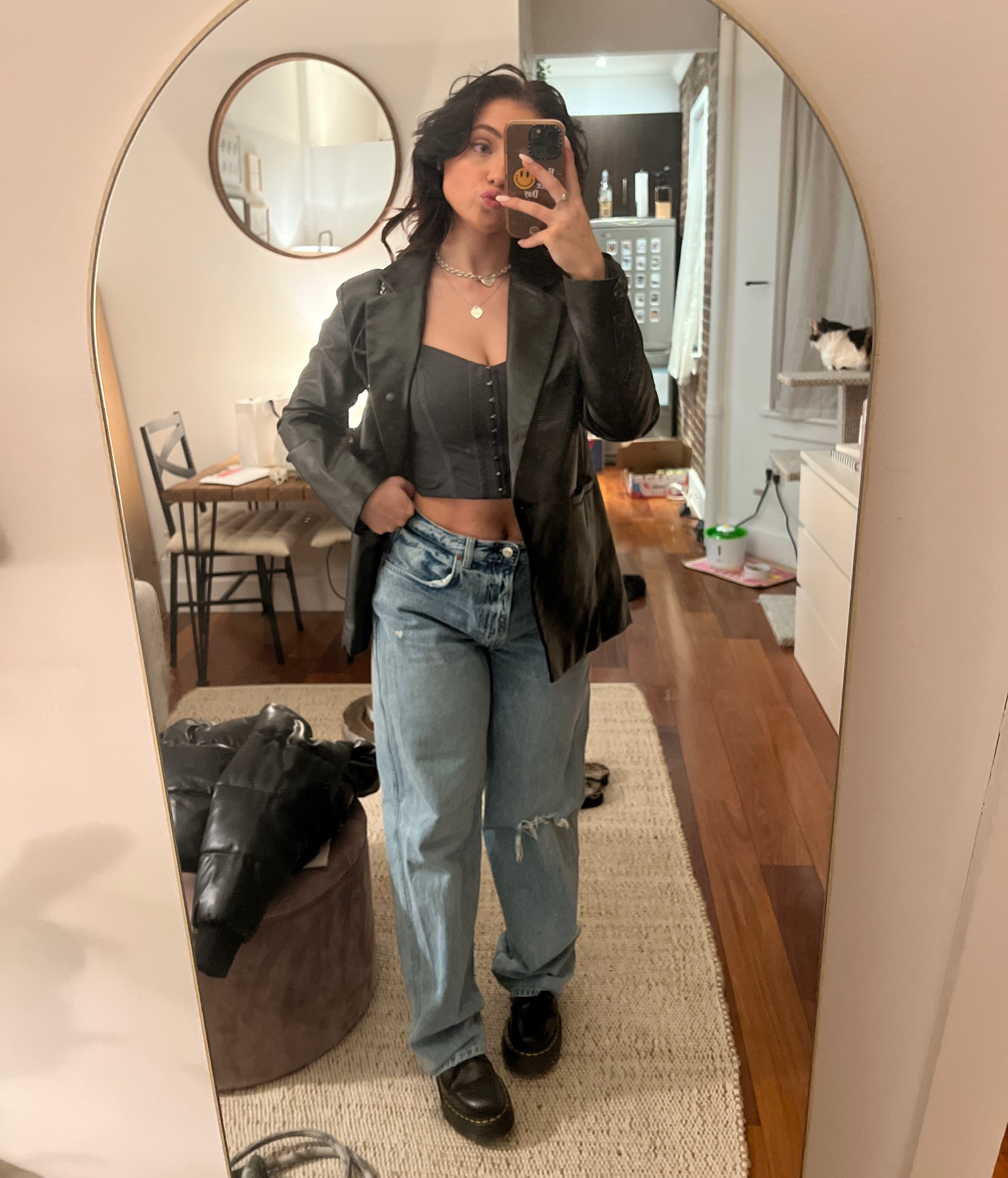 Going out outfit ft. favorite jeans


#LTKstyletip #LTKFind #LTKU