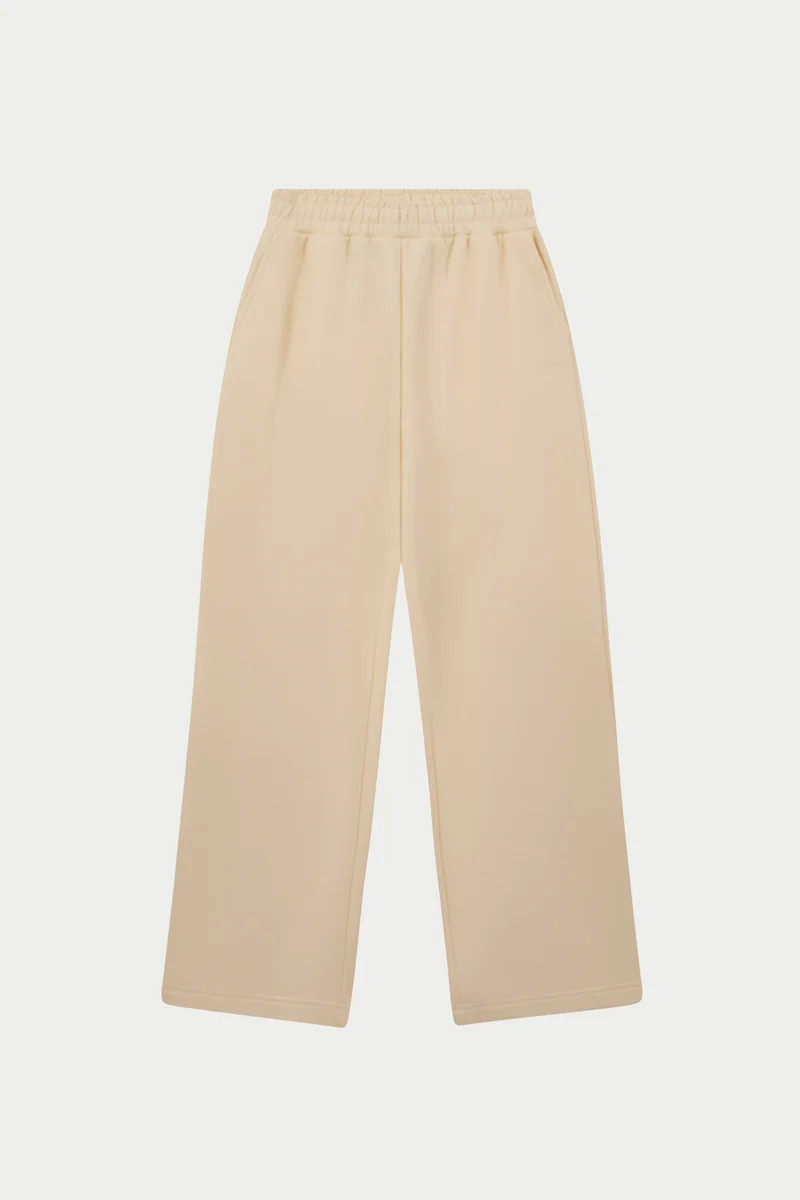 RELAXED TAPERED LEG JOGGERS - BUTTERMILK | The Couture Club