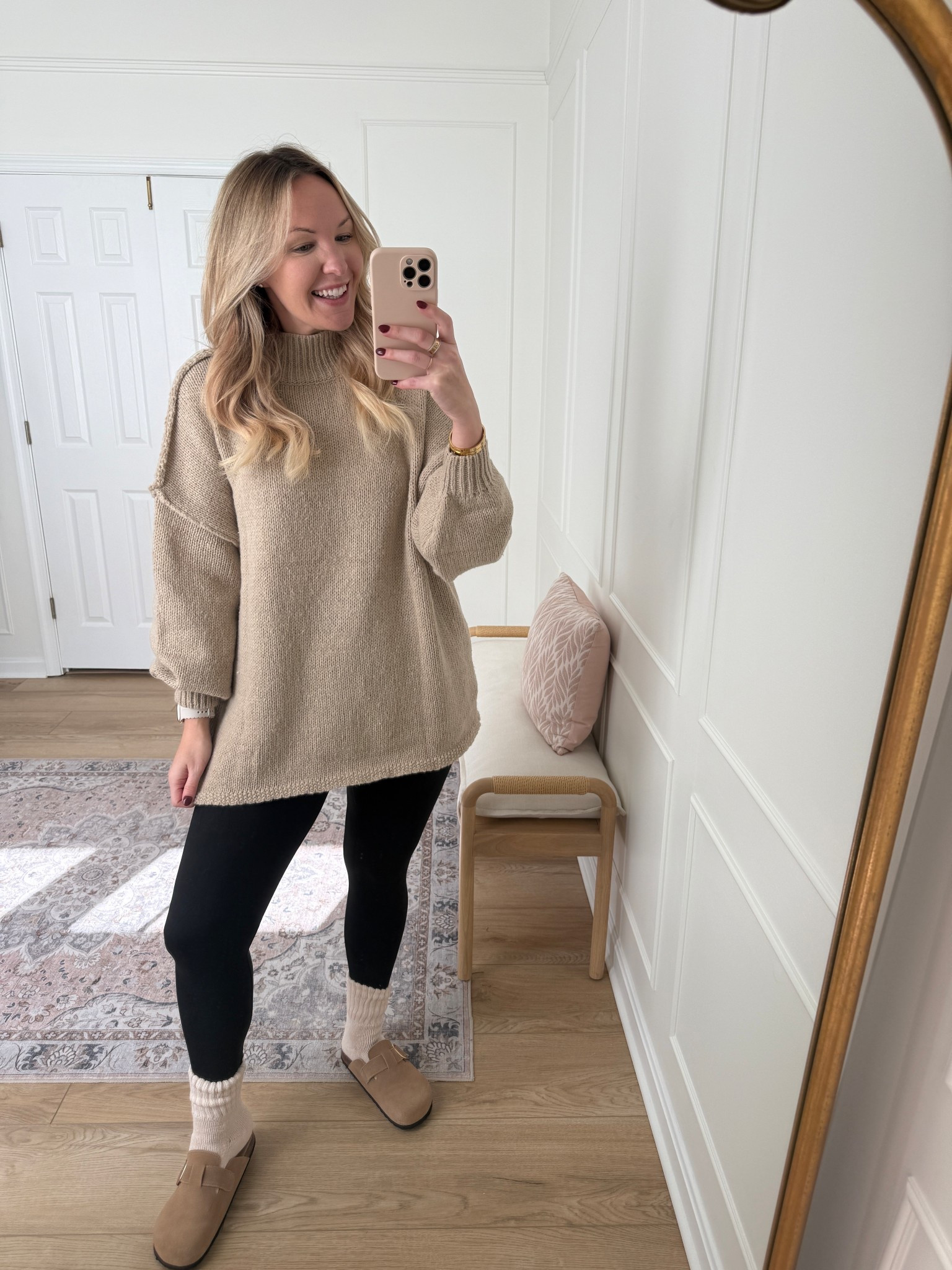 The comfiest outfit I’m wearing on repeat! These leggings come in a 3 pack!

#LTKSeasonal #LTKMidsize #LTKHoliday