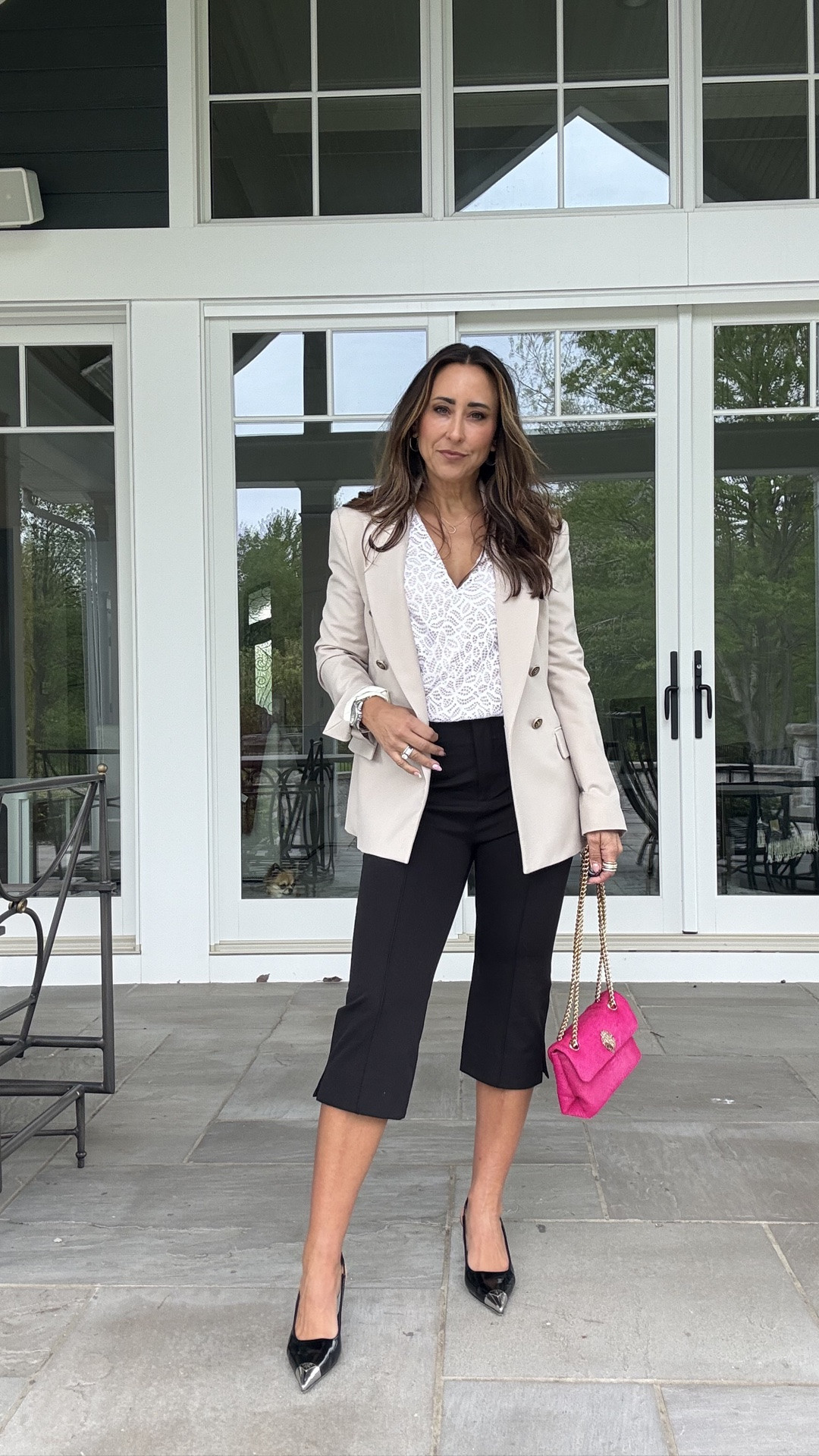 Embracing the capri trend. And I’m not made about it. 
Similar tanks and blazers. Blazer in video is an older ZARA exact capris below 
Zara capris 2347/972/800


Elevated casual
Quiet luxury
Capri pants
Trending styles
Weekend style
Queen style

#LTKOver40 #LTKSeasonal #LTKootd