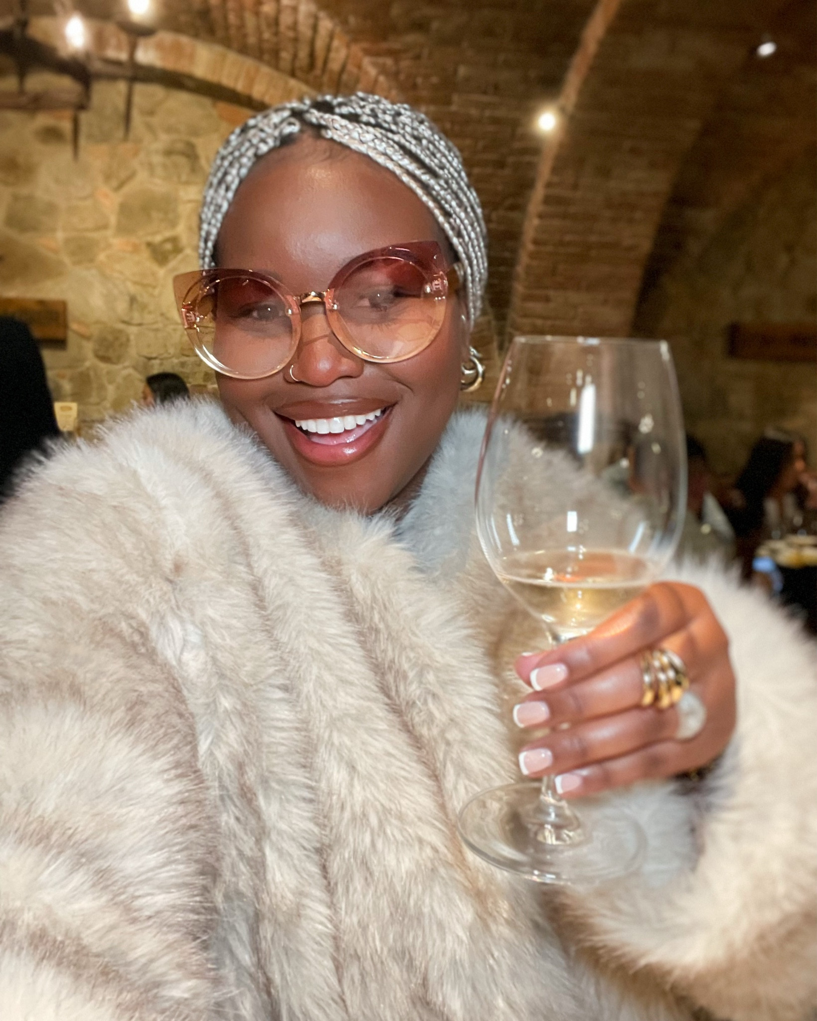 Loving this faux fur jacket!! Super cute and affordable 🥹

#LTKFindsUnder50 #LTKMidsize