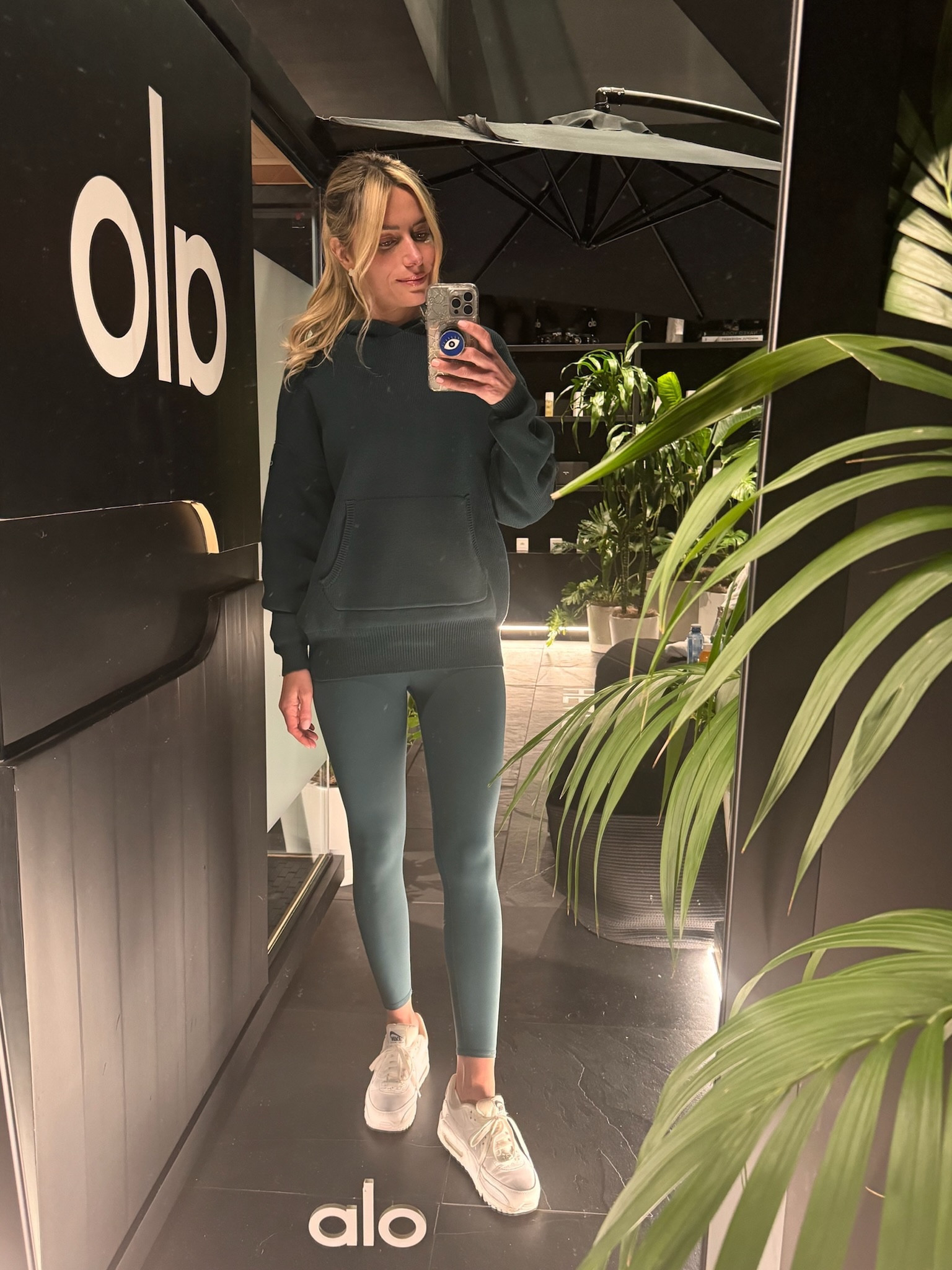 Alo yoga workout outfit!
Leggings XS
Sweater XS (runs big)
Sweater is worth the splurge! My daily attire for the colder days ❤️

#LTKfitness #LTKshoecrush #LTKSeasonal