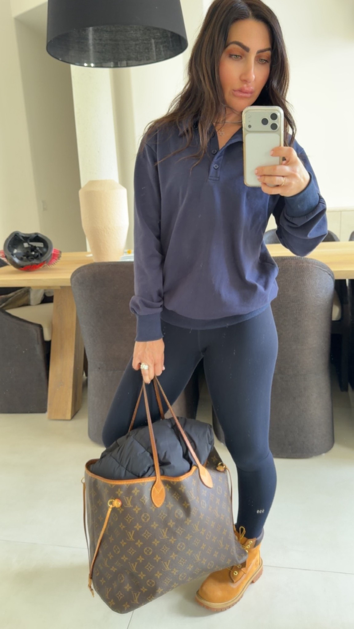 #Winteroutfit causal outfit ! One of my favorite revolve tops Of the year I got all colors! #revolve 

#LTKgrwm #LTKmomlife #LTKSeasonal