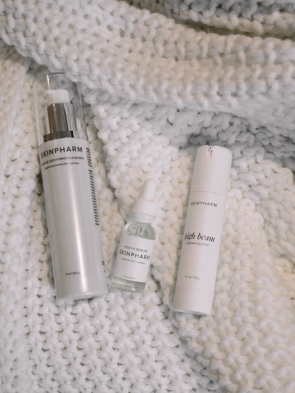 Your skin deserves to be pampered and cared for. I’ve struggled with having dry skin for years, until now. I feel like I’ve cracked the code! Here’s 3 must have skincare products to keep your skin hydrated, healthy, and glowing throughout the day. 

cleanser • plump & tighten  • skin brighter 🤌🏾

eek ! I even have a code for you to use at checkout: NIKKIB 🫧

#LTKskincare 

#LTKbeauty #LTKfindsunder100