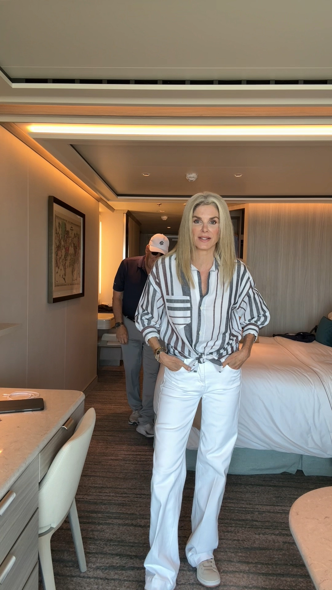 Casual outfit for a day in the country! 
Jeans fit TTS. Shirt - S 


#LTKStyleTip #LTKTravel #LTKFindsUnder100